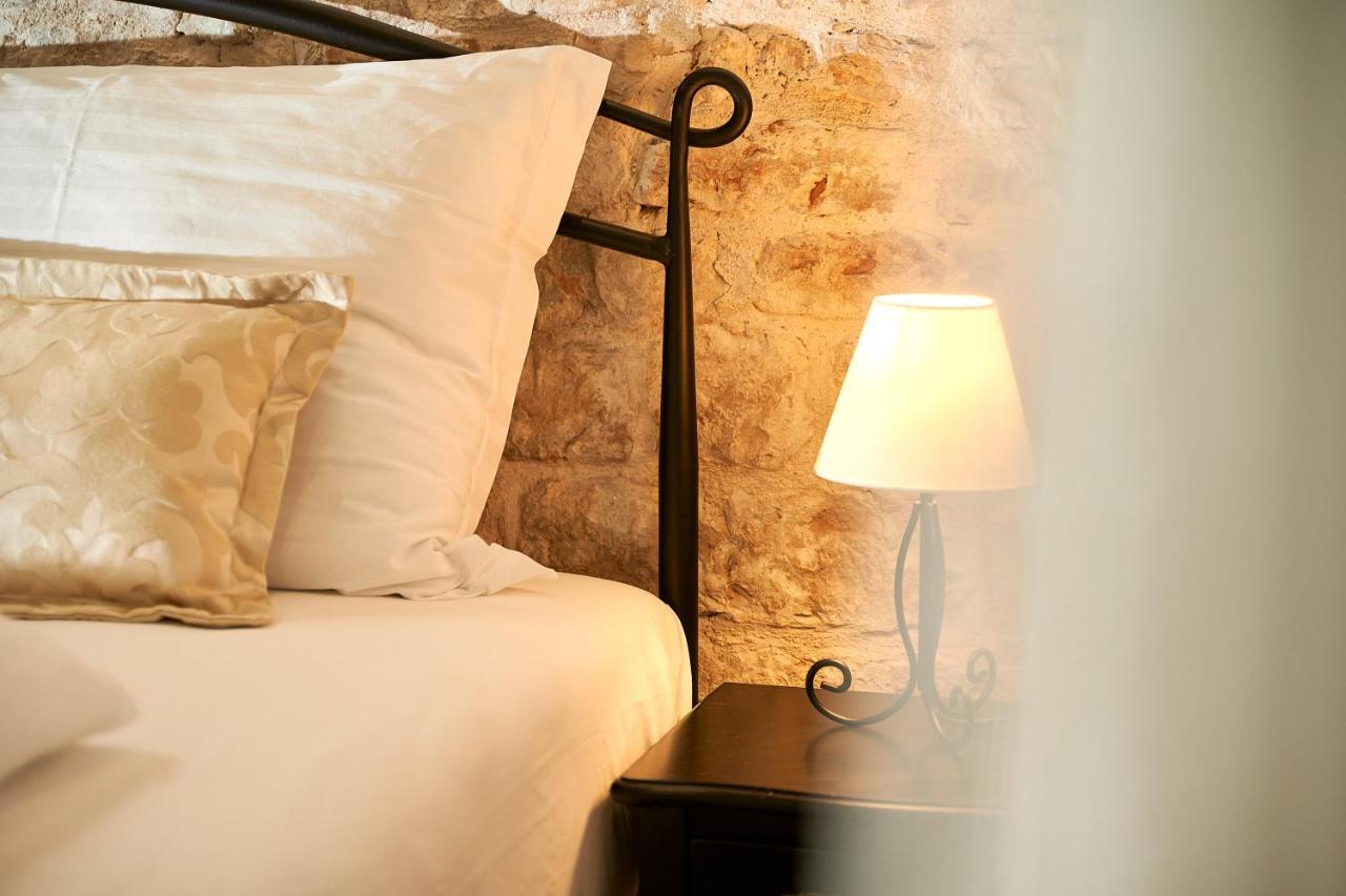 Rustic Apartments Sv Frane In The Old Town Šibenik Exterior foto