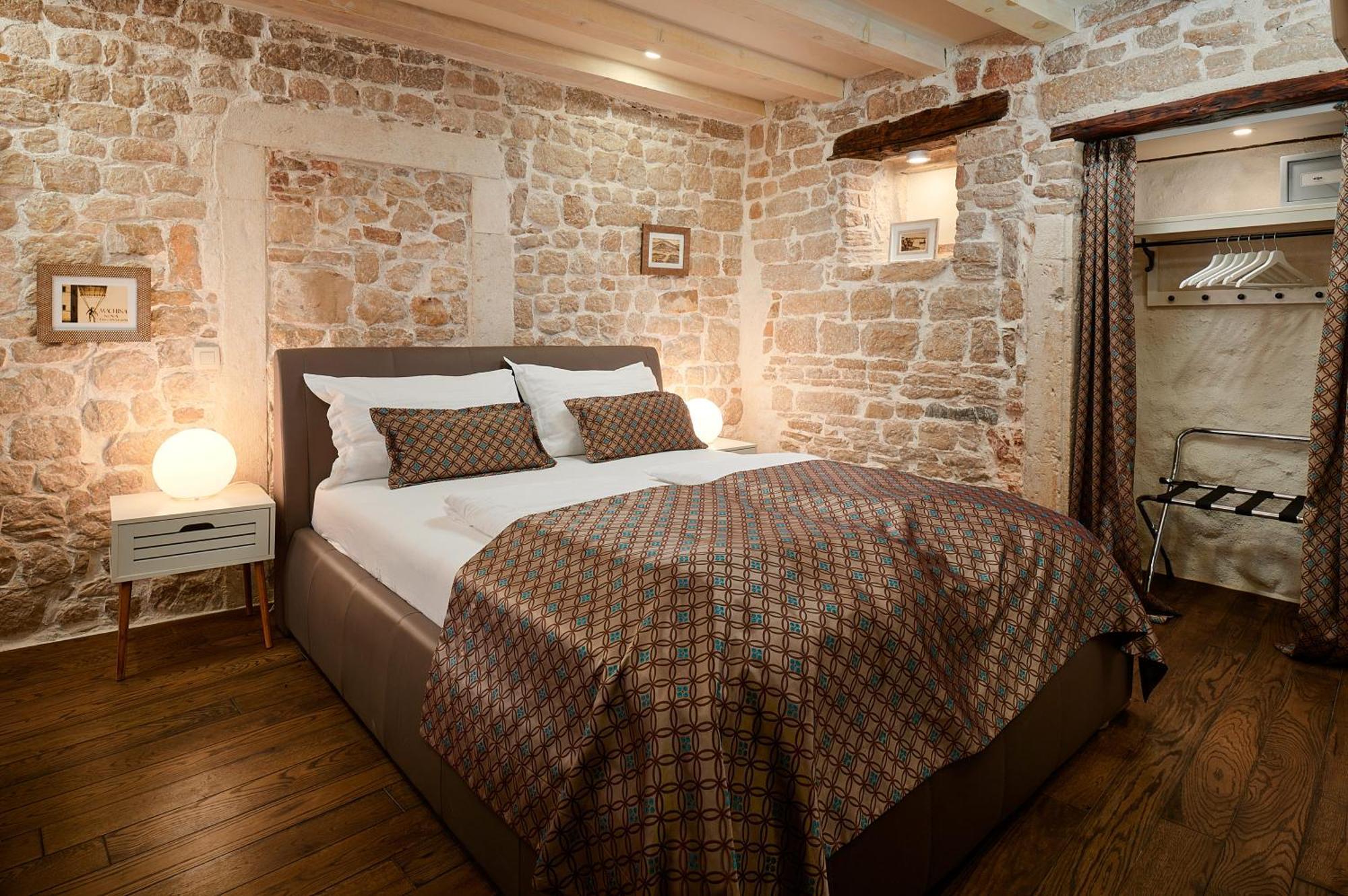 Rustic Apartments Sv Frane In The Old Town Šibenik Exterior foto