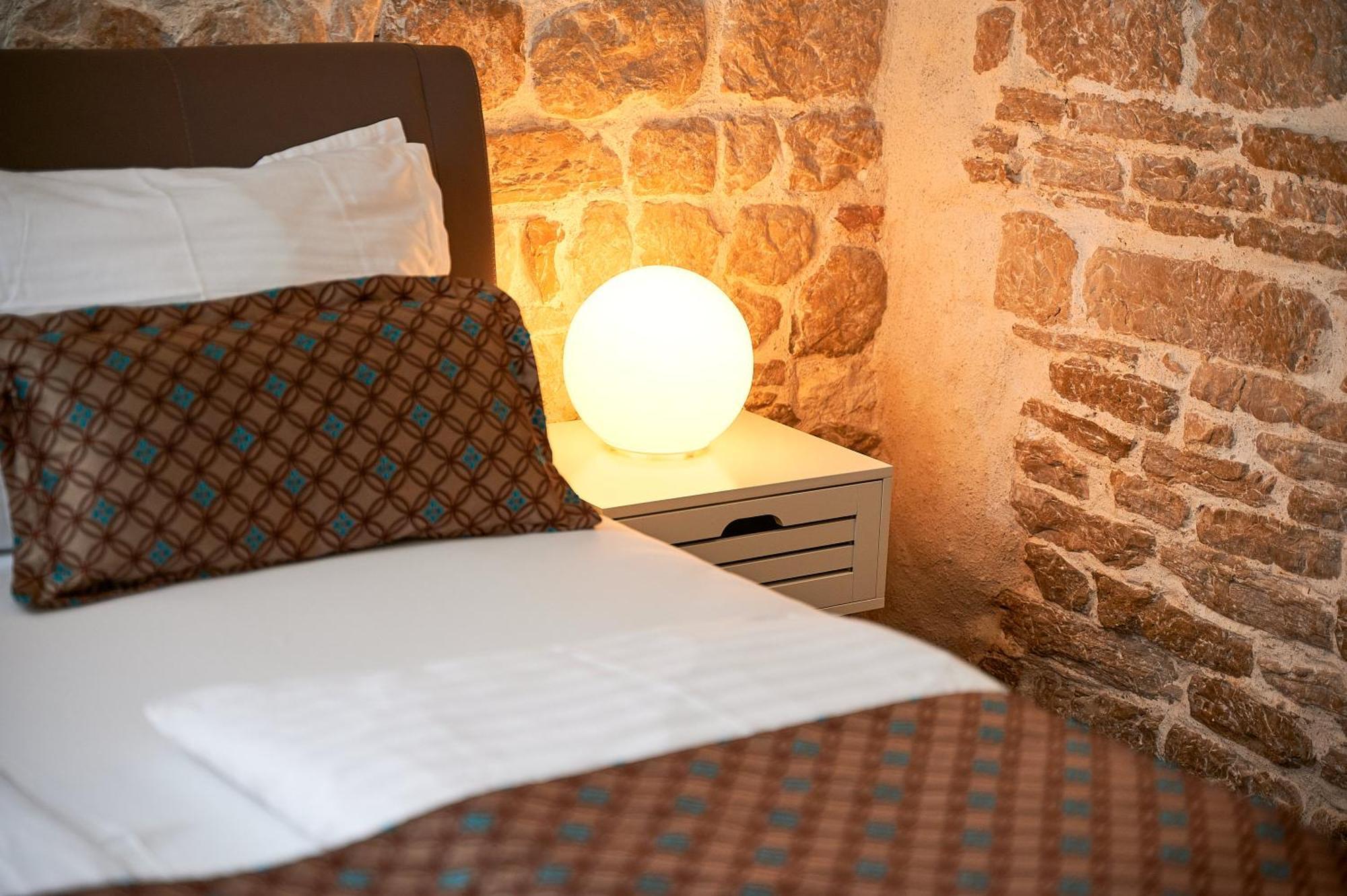 Rustic Apartments Sv Frane In The Old Town Šibenik Exterior foto