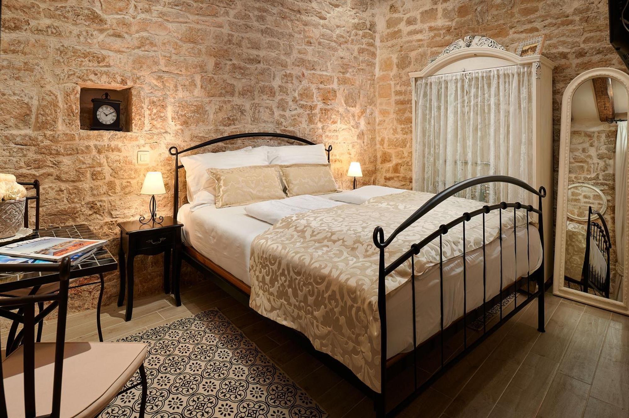 Rustic Apartments Sv Frane In The Old Town Šibenik Exterior foto